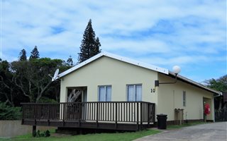 2 Bedroom Townhouse in Mtwalume