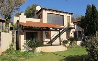 3 Bedroom House in Hartbeespoort Dam