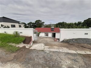 3 Bed House in Amalinda