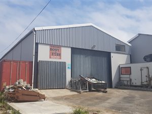 156 m² Commercial space in Struisbaai