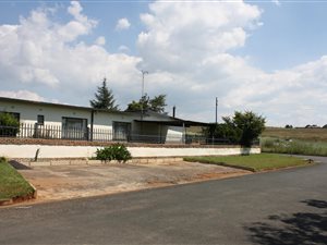 Commercial space in Machadodorp
