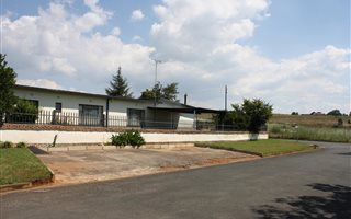 Commercial space in Machadodorp