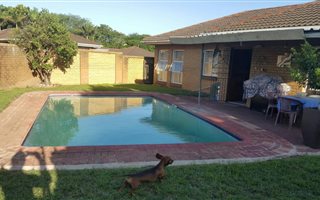 3 Bedroom Townhouse in Arboretum