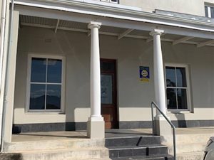 118.220001220703 m² Office Space in Paarl