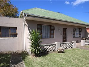 3 Bed House in Rosemount