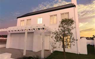 3 Bedroom House in Brackenfell Central