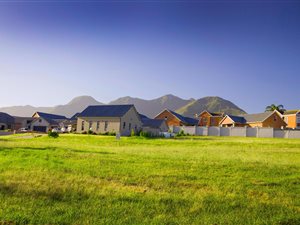 1252 m² Land available in George Central