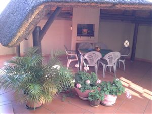 2 Bed Townhouse in Vanderbijlpark SE3
