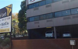 Commercial space in Queenswood
