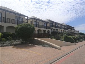 2 Bed Apartment in Atlantic Beach Golf Estate