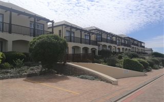 2 Bedroom Apartment in Atlantic Beach Golf Estate
