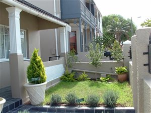 3 Bed House in Richmond Hill