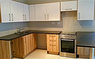 2 Bedroom Duplex in Hartbeespoort Dam