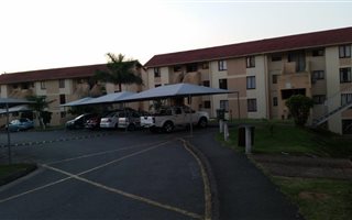 2 Bedroom Apartment in Bellair