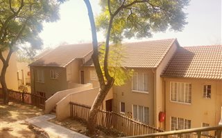 3 Bedroom Apartment in Newlands