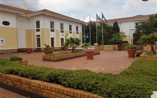 100 m² Commercial space in Hatfield