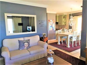 3 Bed Townhouse in Amberfield Manor