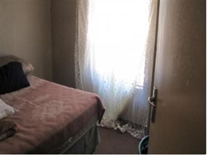 3 Bed House in Clayville