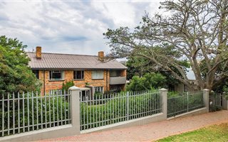 2 Bedroom Apartment in West Hill