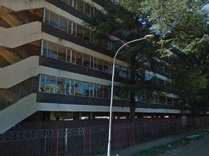 2 Bed Apartment in Yeoville
