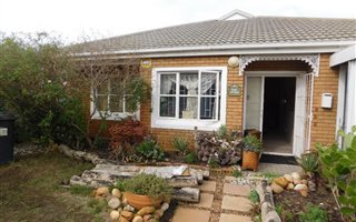 3 Bedroom House in Oakglen