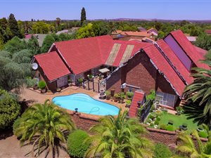 4 Bedroom House in Van Der Hoff Park
