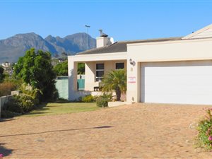 3 Bed House in Fernwood Estate