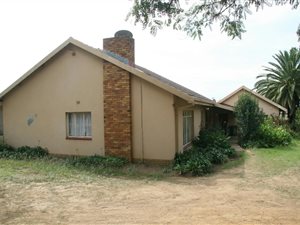 8 ha Smallholding in Lydenburg