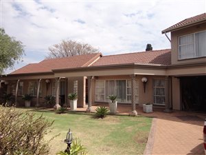 3 Bed House in Farrarmere
