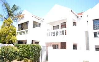 2 Bedroom Townhouse in Halfway Gardens