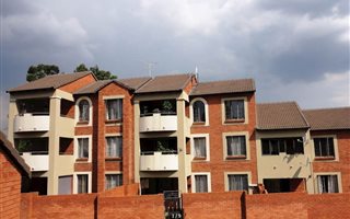 3 Bedroom Townhouse in Die Hoewes
