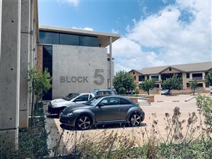 111 m² Commercial space in Tijger Valley and surrounds
