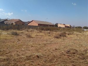 1325 m² Land available in Vereeniging