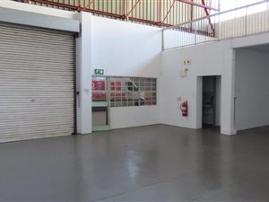 162 m² Industrial space in Steeledale