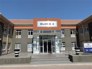 374 m² Commercial space in Fourways