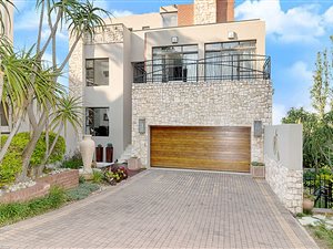 3 Bed House in Floracliffe