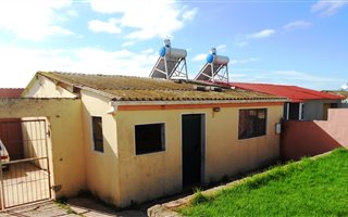 4 Bedroom Duplex in West End