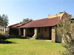 4 ha Smallholding in Walkers Fruit Farms