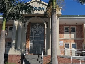 265 m² Commercial space in Mt Edgecombe Estate 1 & 2