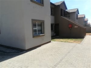 3 Bed Townhouse in Ivydale