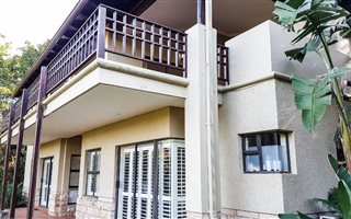 4 Bedroom House in Zimbali
