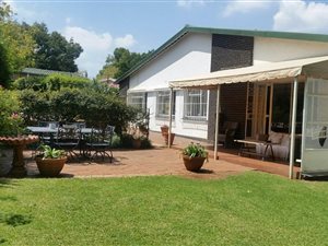 3 Bed House in Elma Park