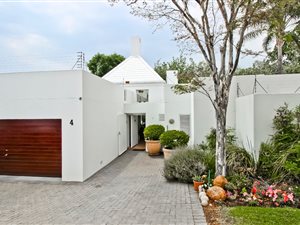 4 Bed House in Duxberry