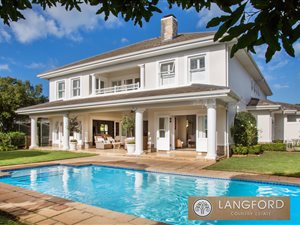 4 Bed House in Hillcrest Central