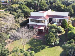 4 Bed House in Cintsa