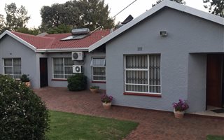 4 Bedroom House in Brackendowns