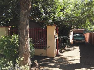 3 Bed House in Eloffsdal