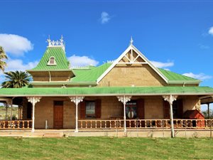 5 Bed House in Oudtshoorn