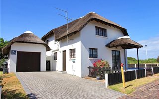 3 Bedroom House in St Francis Bay