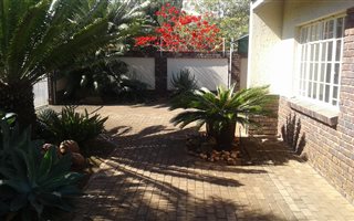 3 Bedroom House in Chroom Park